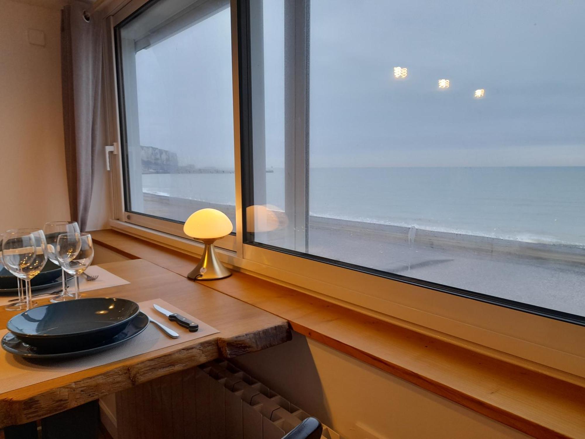 "Le Juguili" 46M2 En Front De Mer - 4 Personnes - Animaux Ok - Entierement Renove - Haut De Gamme - Wifi Mers-les-Bains Exterior photo